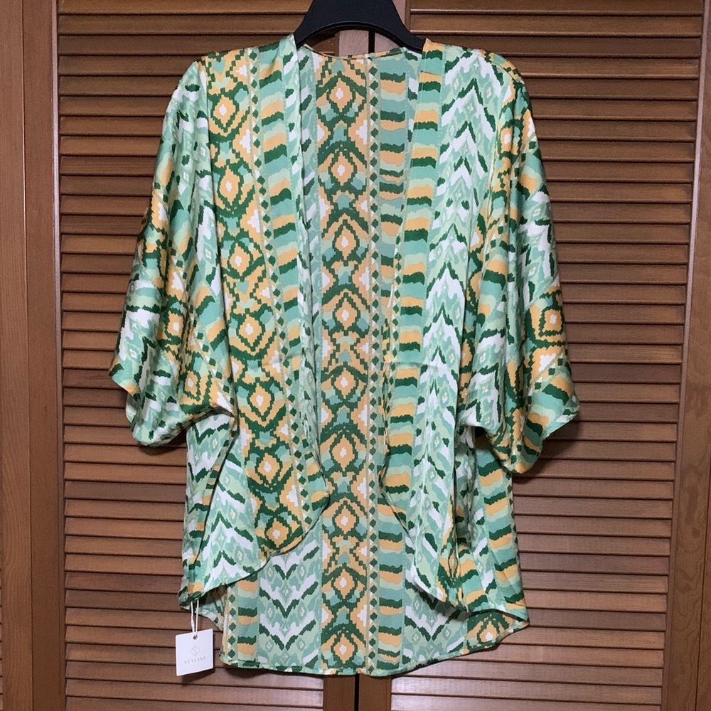 NWT Styline Satin Lightweight Open Front Cardigan Kimono One Size